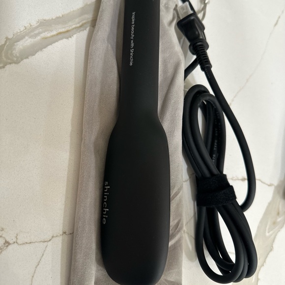 SHINCHIE Oar One Step Hair Straightening Brush. Color Black. BRAND NEW. - Picture 7 of 8